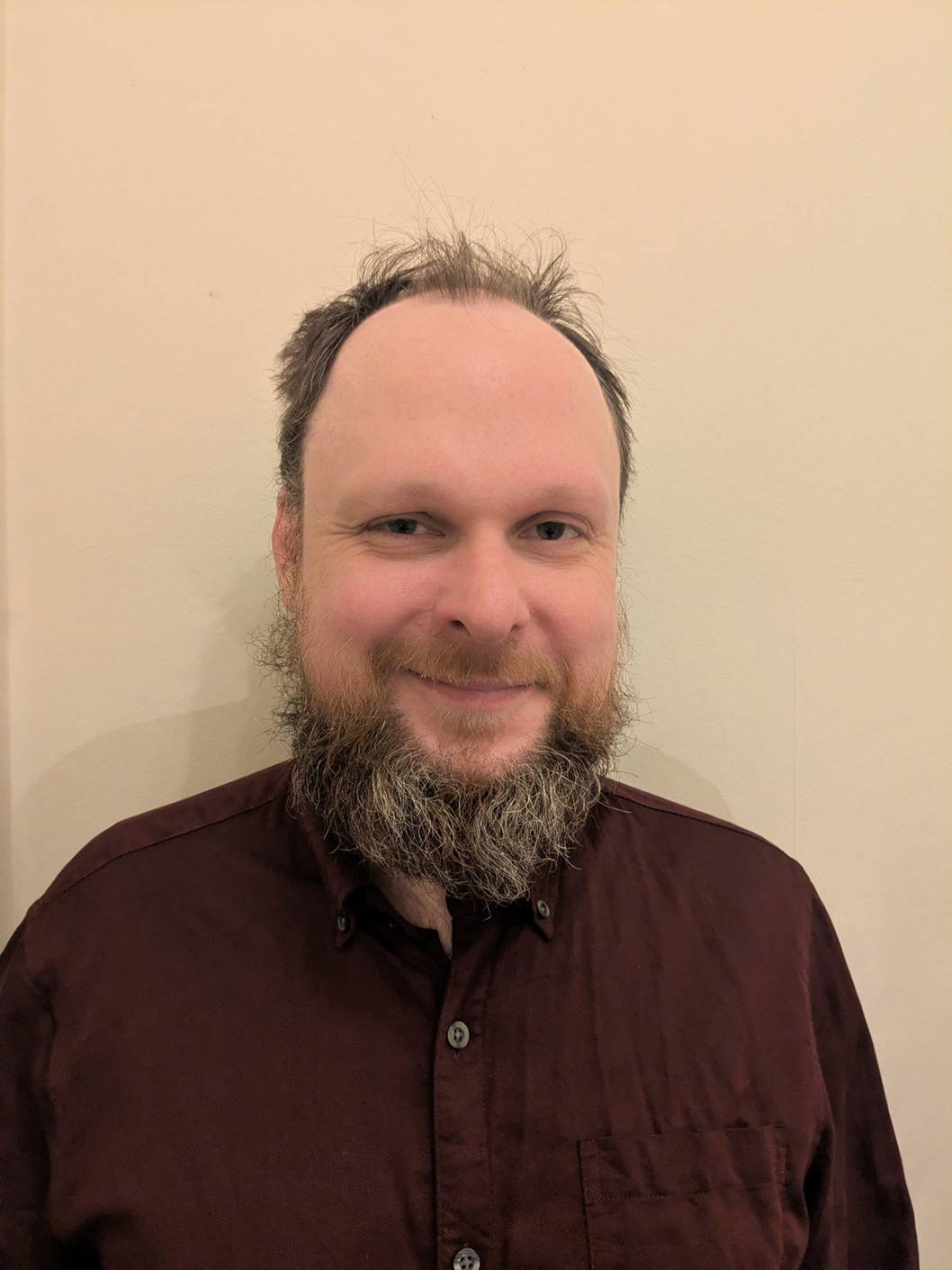 Aidan Tolland – headshot photo – Copy