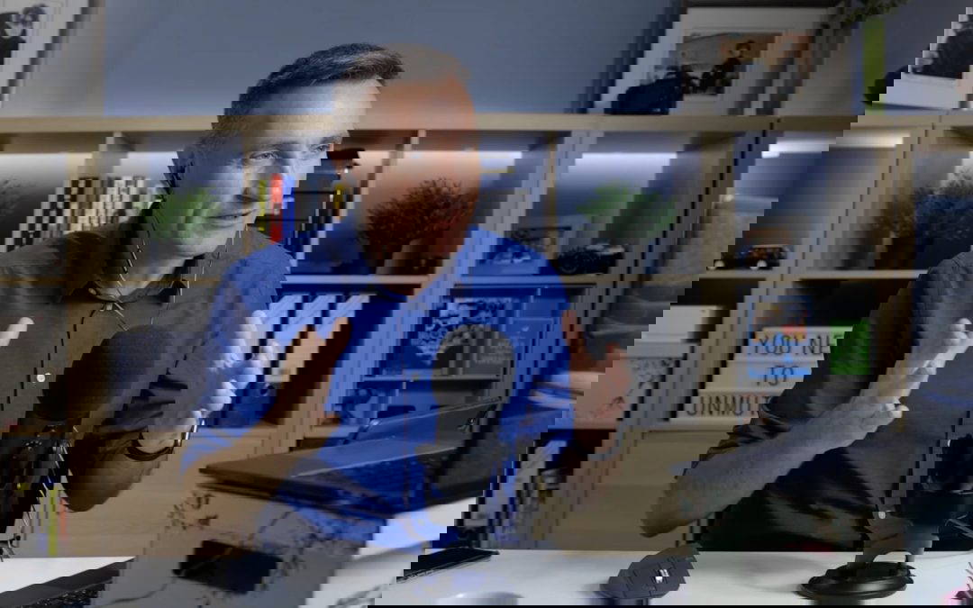 Simon Jones, The Bonjour Agency